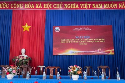 NGÀY HỘI TƯ VẤN TUYỂN SINH VÀ ĐỊNH HƯỚNG NGHỀ NGHIỆP CHO HỌC SINH THCS XÃ M’DRẮK, NĂM 2026