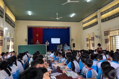 Trải nghiệm sáng tạo với chủ đề “Trách nhiệm với bản thân” của cô giáo Đỗ Thị Loan – Hiệu trưởng trường THCS Hùng Vương